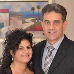 Meet your Posher, Rena